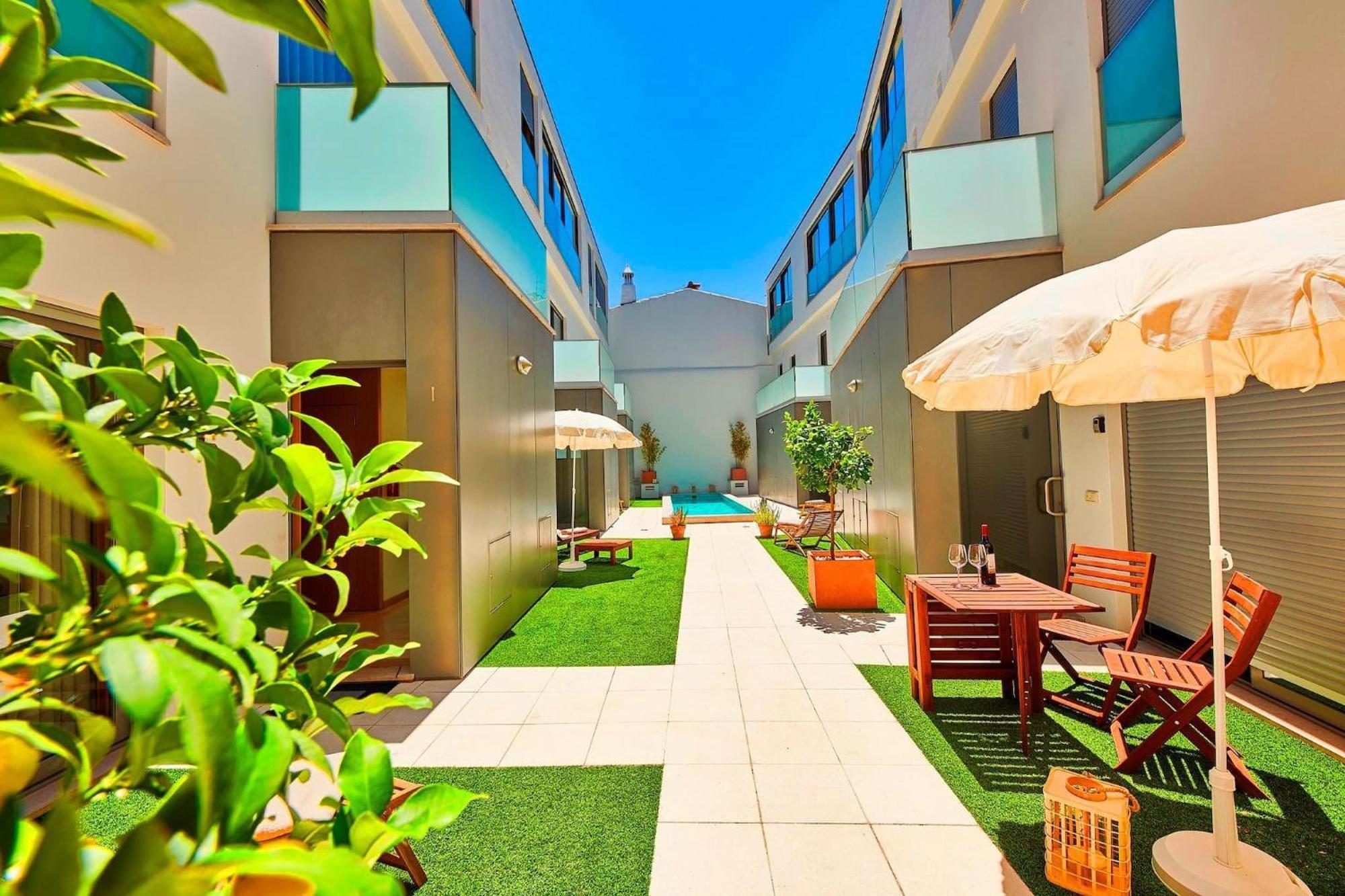 Holiday home Beautiful Town Centre Townhouse With Shared Pool Tavira