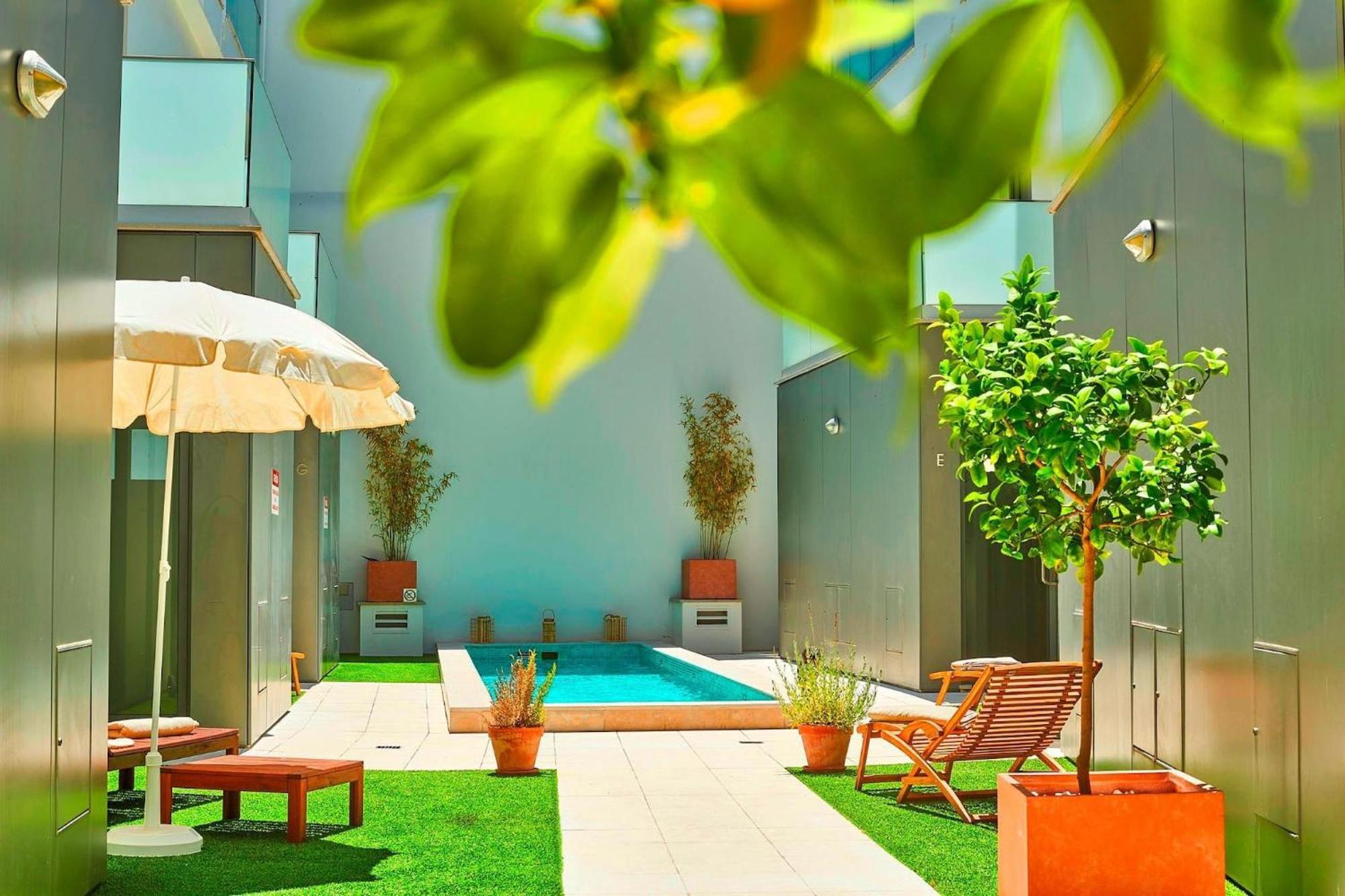 Beautiful Town Centre Townhouse With Shared Pool Tavira